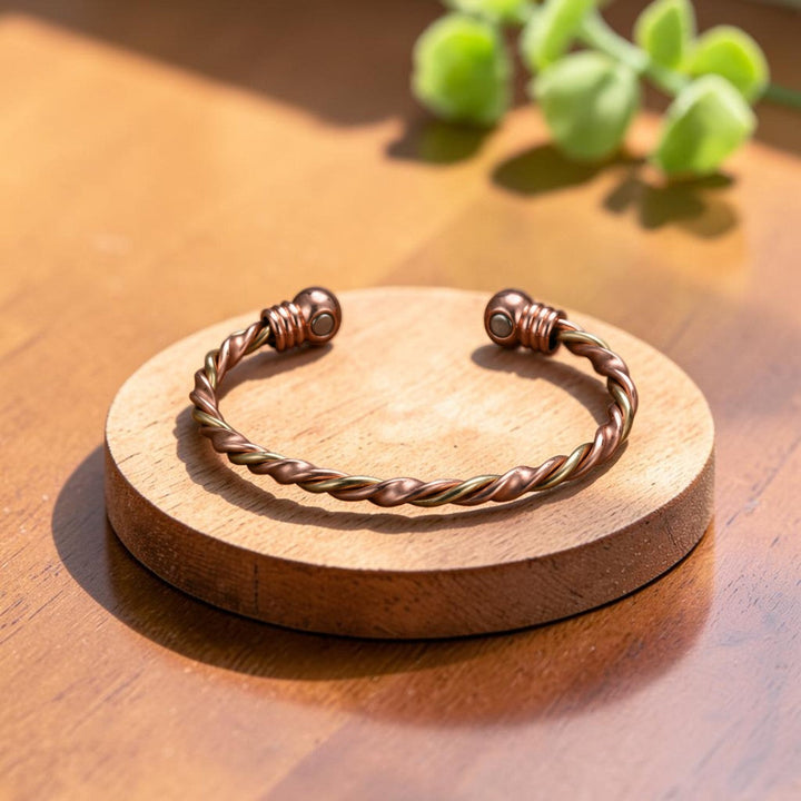 Twine Pure Copper Bracelet With Magnetic Therapy