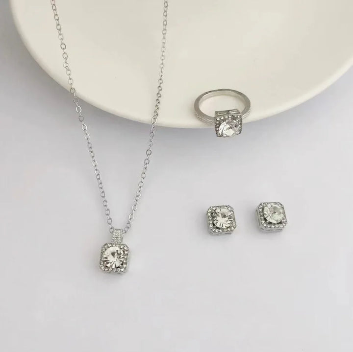 Luxurious Cube Jewelry Set